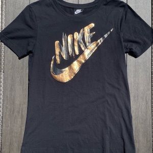 Nike Shirt